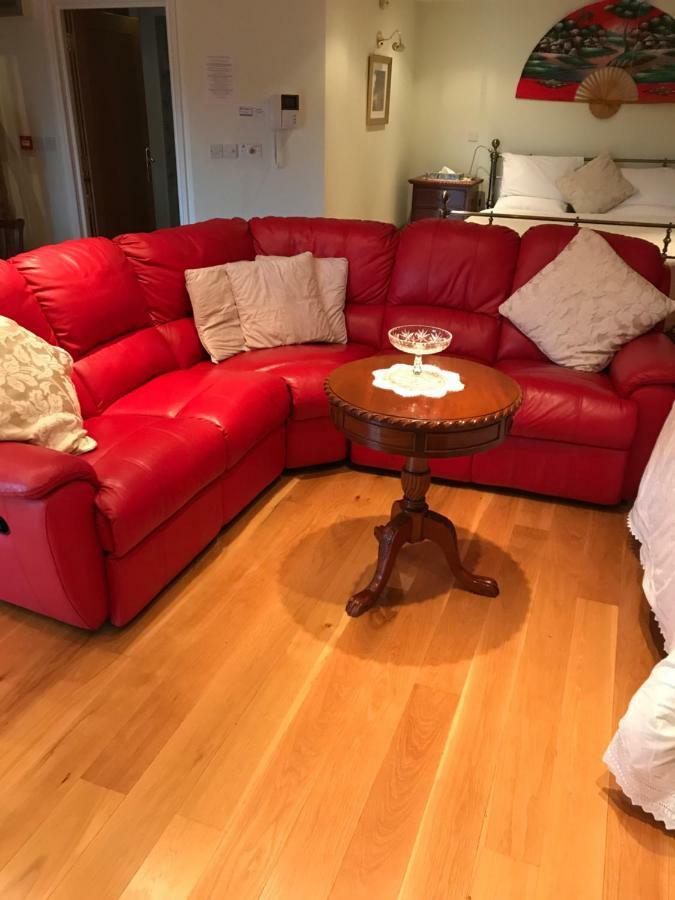Orchard Manor Hotel Probus Eksteriør billede