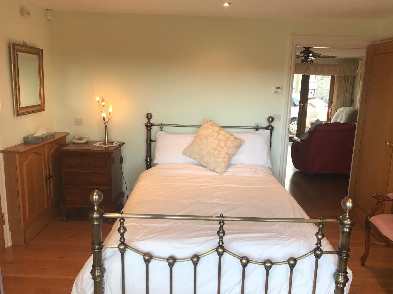 Orchard Manor Hotel Probus Eksteriør billede